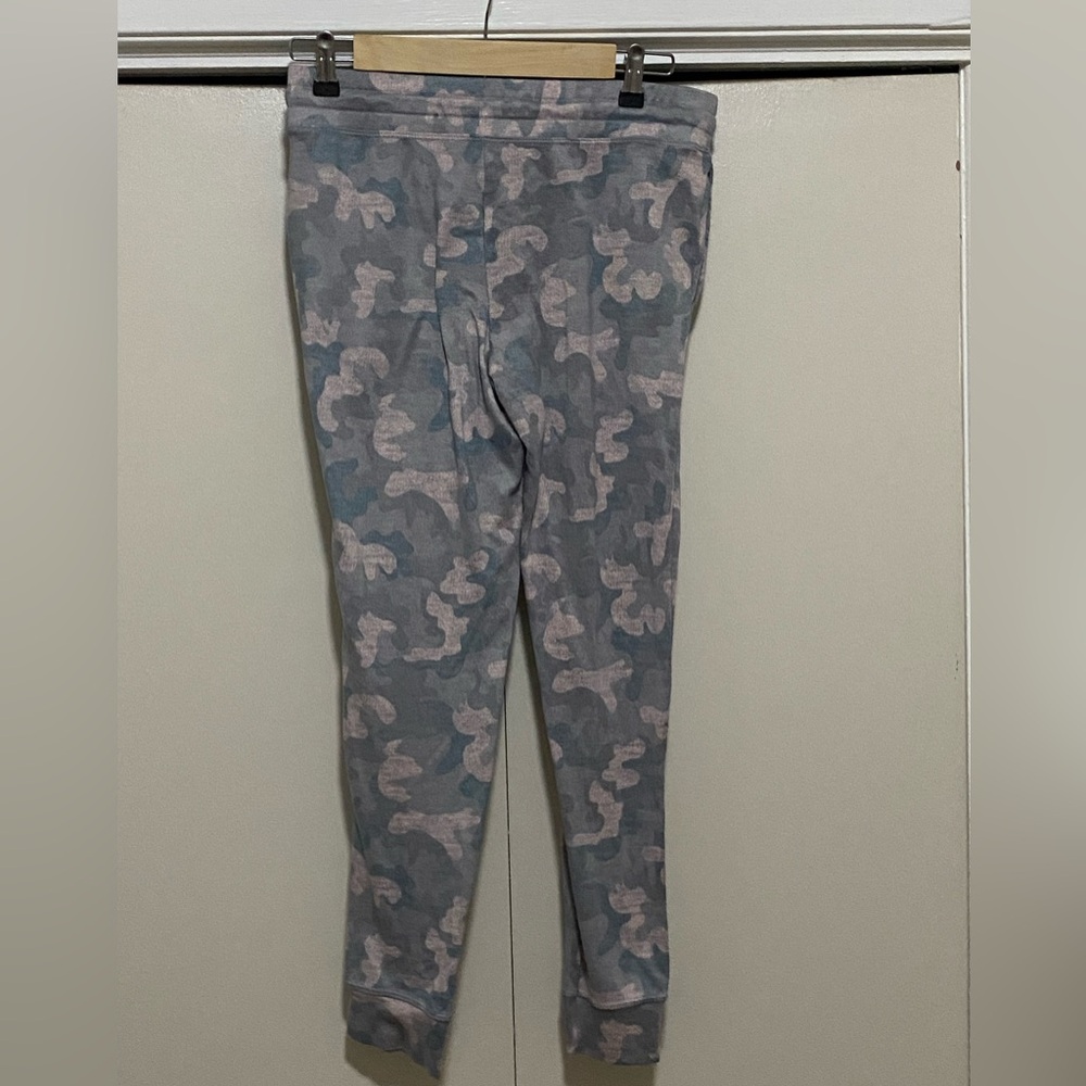 Jacalyn Intimates 2 Piece Camouflage Pajamas. Pink, blue gray tones - Picture 2 of 6